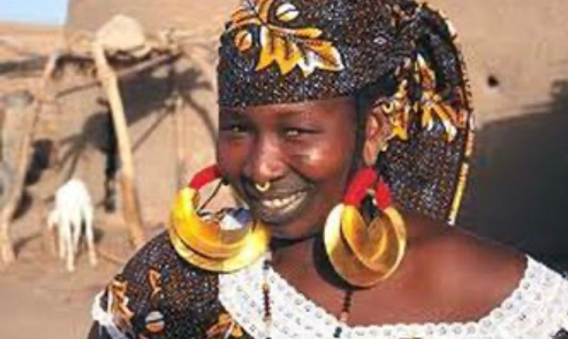 Fulani Red thread earrings small